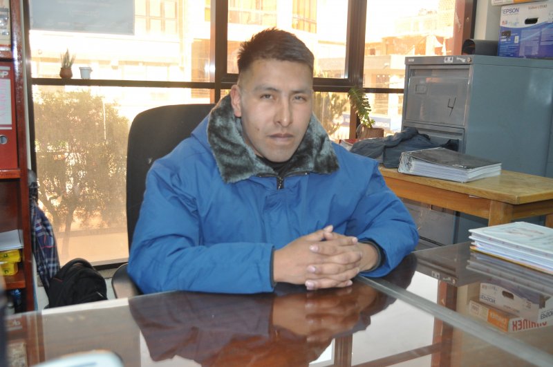 Lic. Yhonny Ruben Chura Quispe