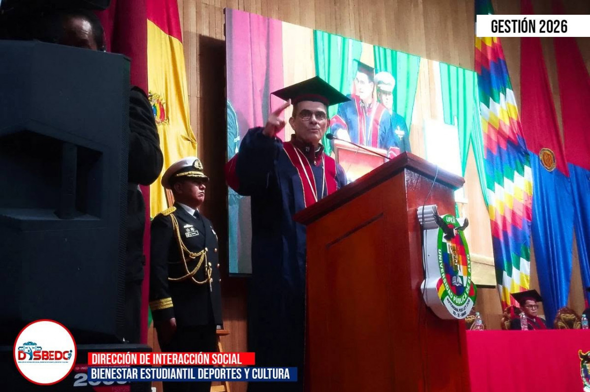 La UPEA honra al Presidente Rodrigo Paz Pereira con el Doctorado Honoris Causa en una emotiva ceremonia.