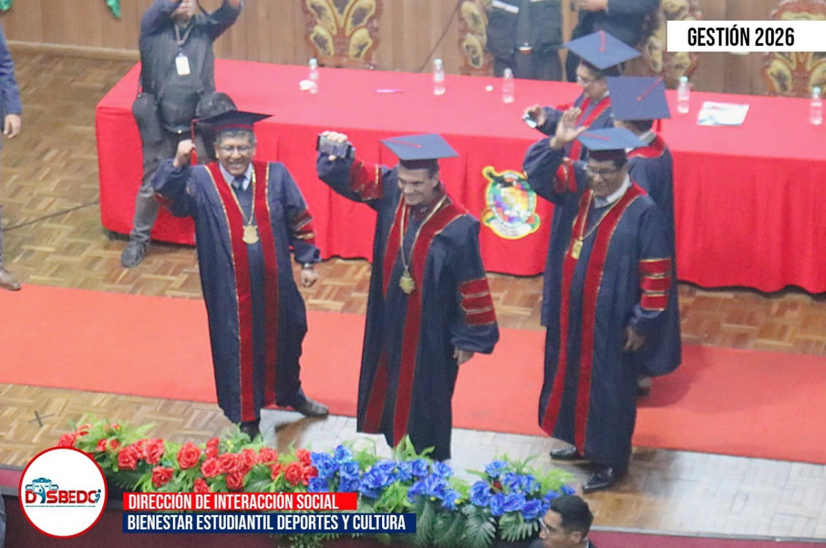 La UPEA honra al Presidente Rodrigo Paz Pereira con el Doctorado Honoris Causa en una emotiva ceremonia.