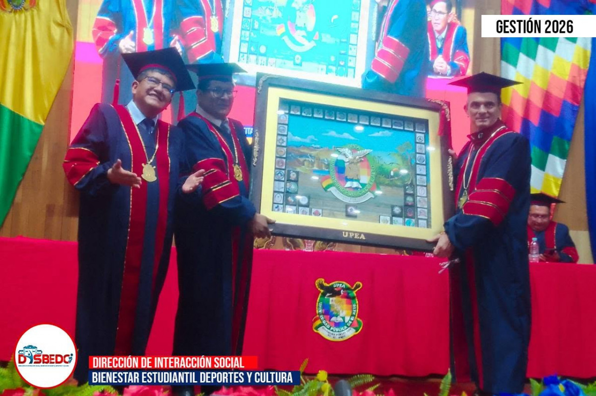 La UPEA honra al Presidente Rodrigo Paz Pereira con el Doctorado Honoris Causa en una emotiva ceremonia.v