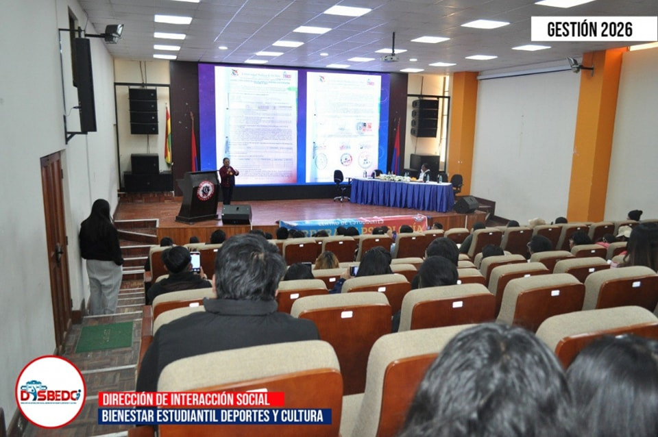 UPEA realiza seminario taller sobre becas universitarias junto a Psicología y la DISBEDC