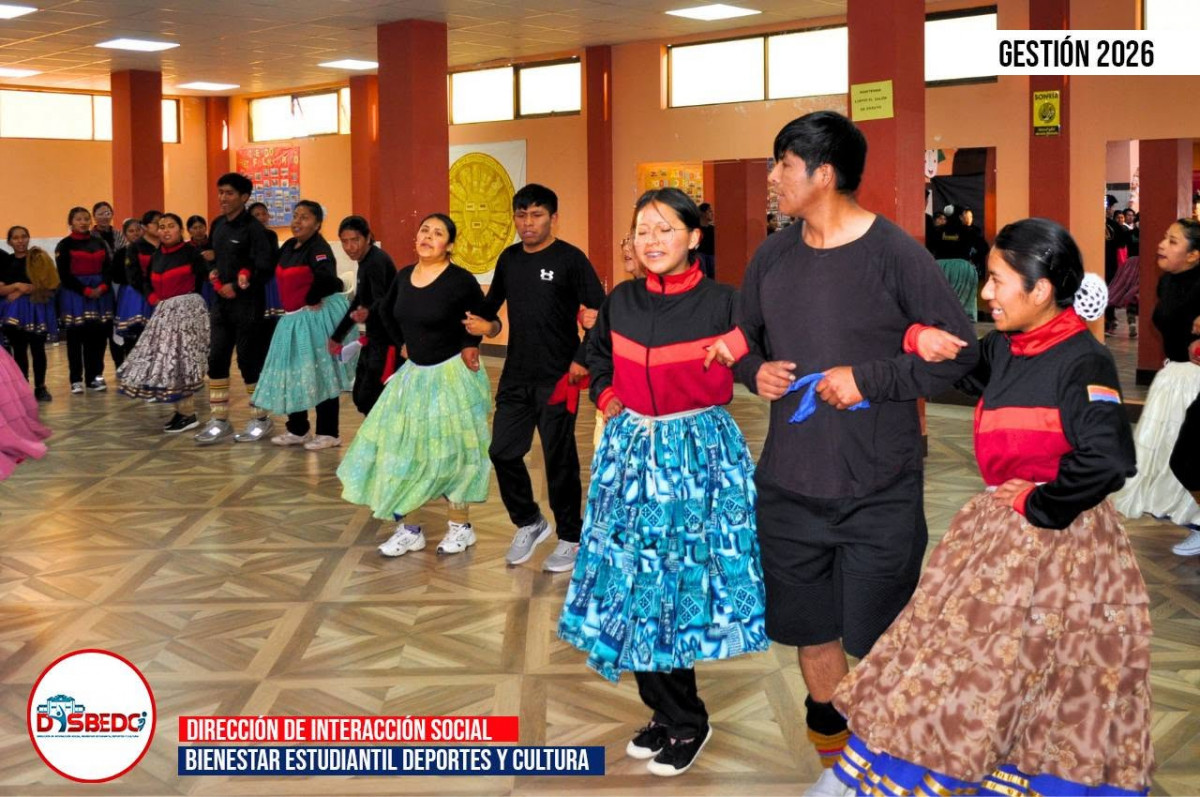 Ballet Folklórico de la UPEA realizó su ensayo en preparación para la XIII Gala Folklórica "Walaychu Boliviano 2026"