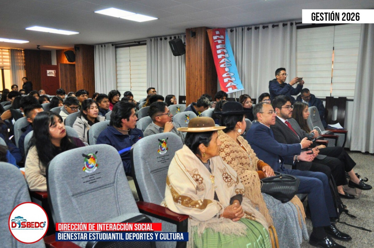 La UPEA recibe la visita cultural de Egipto.