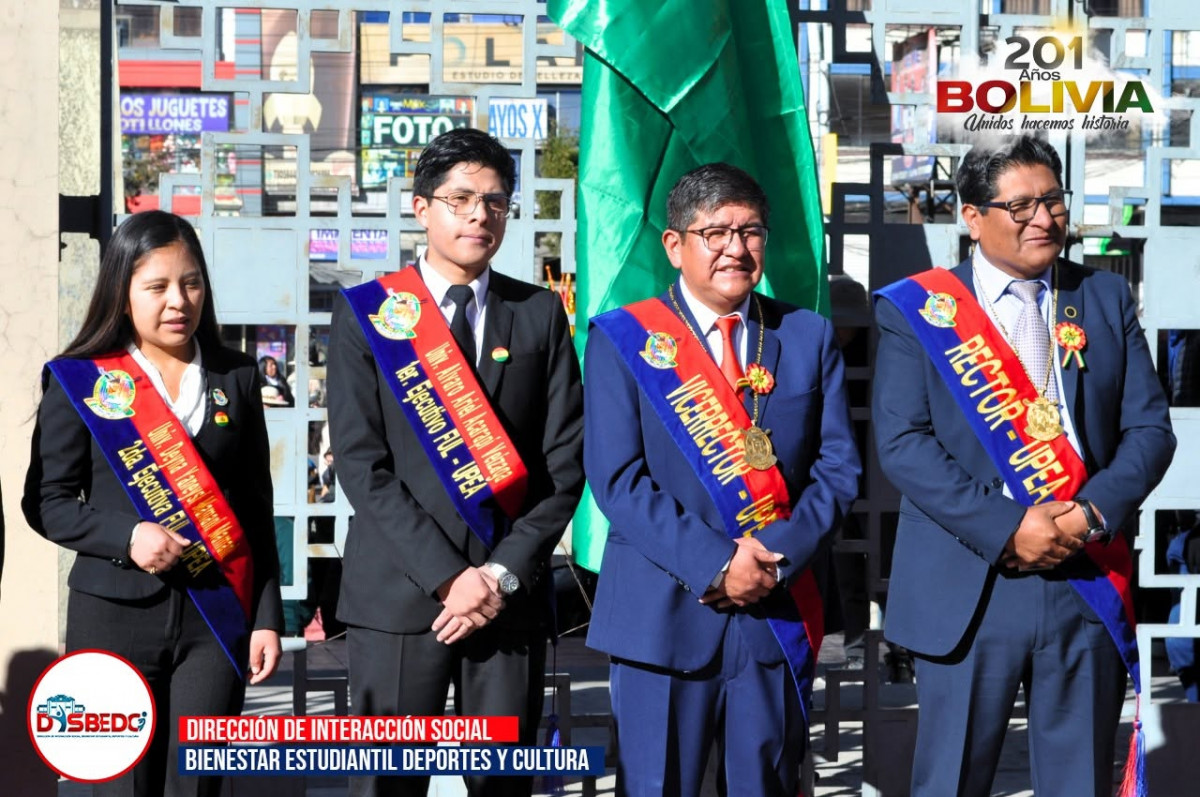 LA UNIVERSIDAD PÚBLICA DE EL ALTO Y SUS MÁXIMAS AUTORIDADES RINDEN HOMENAJE A NUESTRA PATRIA BOLIVIA EN SUS 201 AÑOS DE INDEPENDENCIA