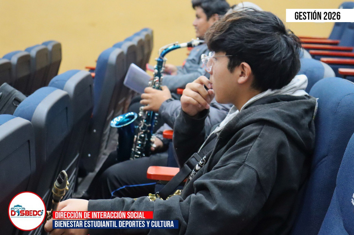 Jóvenes talentos participan en la audición de la Banda de la UPEA 2026