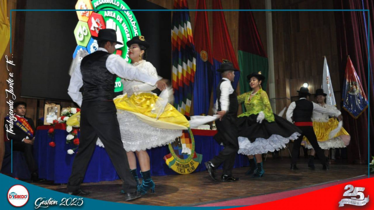 El Ballet Folklórico Engalana el XV Aniversario del Área de Ingeniería “DTP”