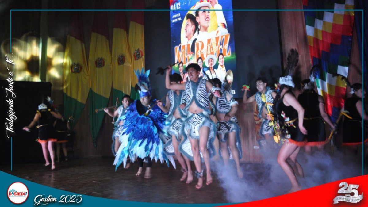 La II Gala Folklórica “Mi Raíz, Mi Identidad” Brilló con Más de 150 Bailarines en Escena