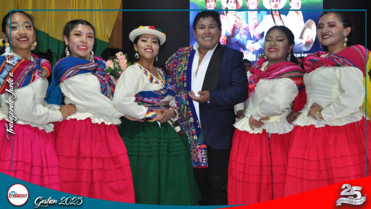 La II Gala Folklórica “Mi Raíz, Mi Identidad” Brilló con Más de 150 Bailarines en Escena