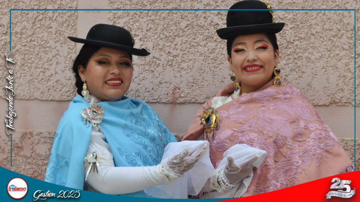 Presentación del Ballet Folklórico de la UPEA