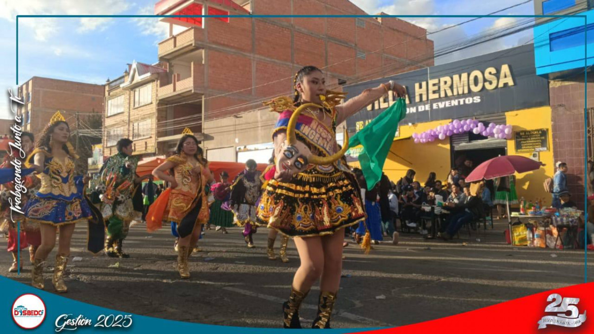Alegría, Cultura y Pasión en la XVII Entrada Folklórica UPEA 2025