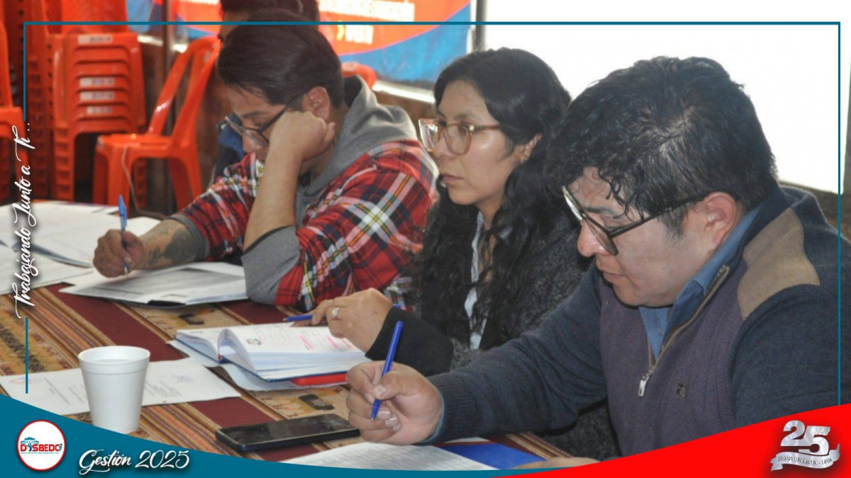 Reunión de Coordinación Exitosa Rumbo a la Entrada Folklórica UPEA 2025