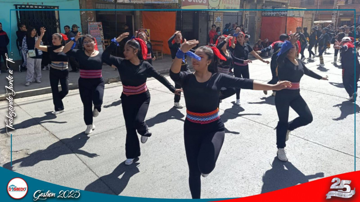 Ya arranca el Ensayo General rumbo a la Entrada Folklórica UPEA 2025